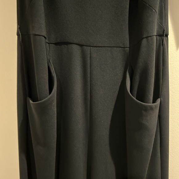 Black jumpsuit with pockets and cut out back - Picture 3 of 4